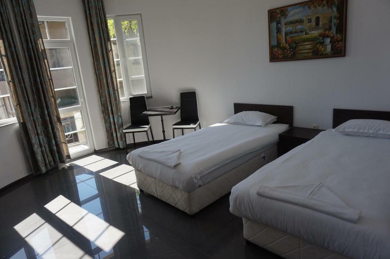 Seaside Guest Rooms Burgas Exterior photo